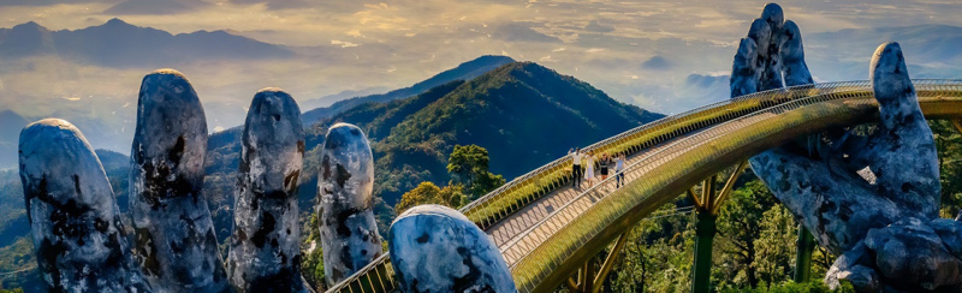 Ba Na Hills - Golden Bridge